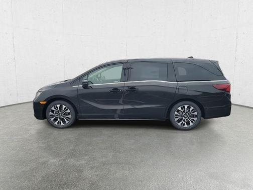 Crystal Black Pearl 2026 Honda Odyssey Elite