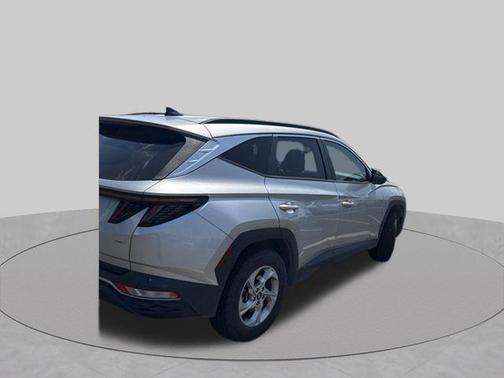 Shimmering Silver 2023 Hyundai TUCSON SEL