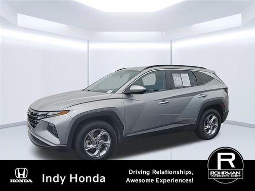 Shimmering Silver 2023 Hyundai TUCSON SEL