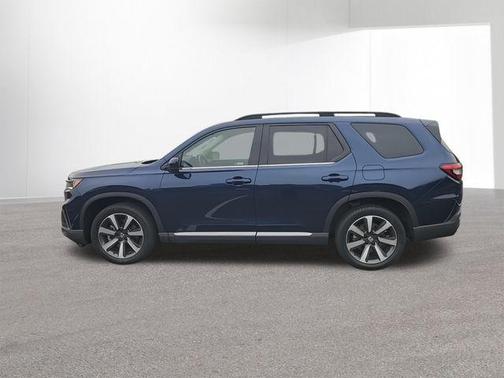 Obsidian Blue Pearl 2024 Honda Pilot Touring