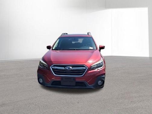 Crimson Red Pearl 2019 Subaru Outback 2.5i Limited