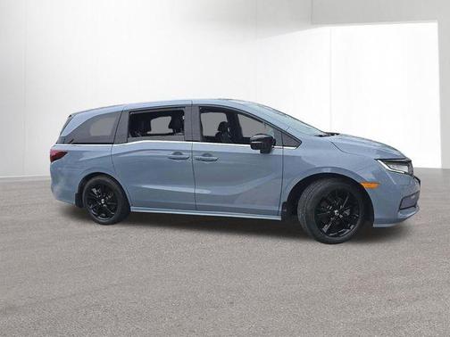 Sonic Gray Pearl 2024 Honda Odyssey Sport