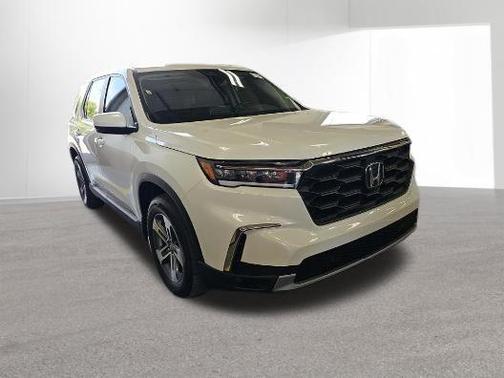 Platinum White Pearl 2024 Honda Pilot EX-L