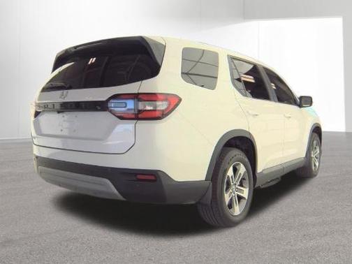 Platinum White Pearl 2024 Honda Pilot EX-L