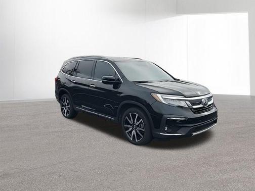 2019 Honda Pilot Touring 8-Passenger