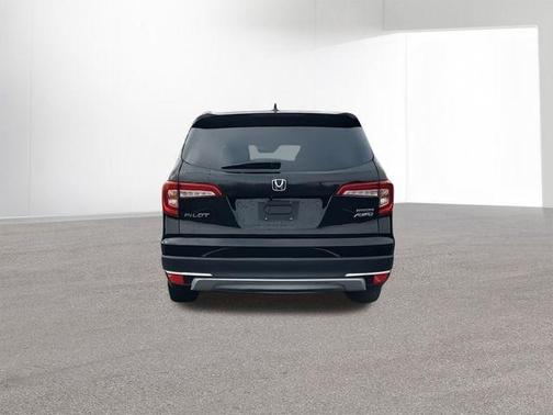 2019 Honda Pilot Touring 8-Passenger