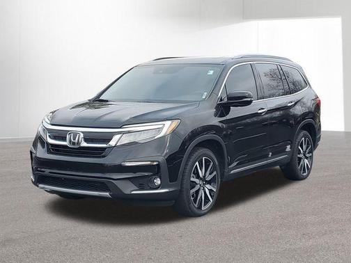 2019 Honda Pilot Touring 8-Passenger