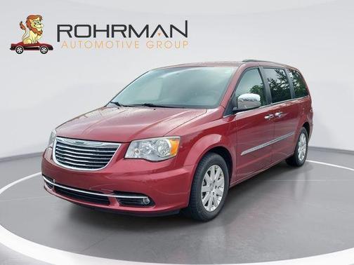 2012 Chrysler Town & Country Touring-L