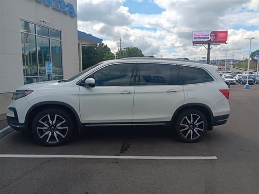 Platinum White Pearl 2021 Honda Pilot