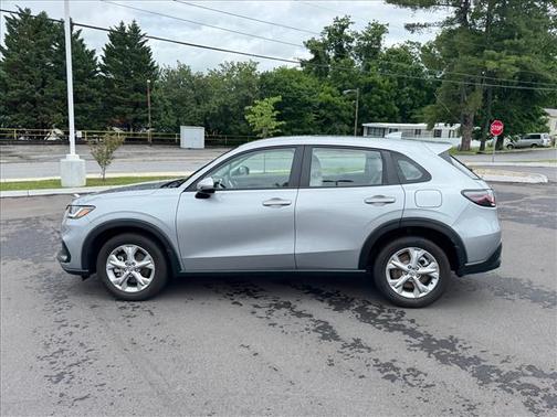 Lunar Silver Metallic 2025 Honda HR-V