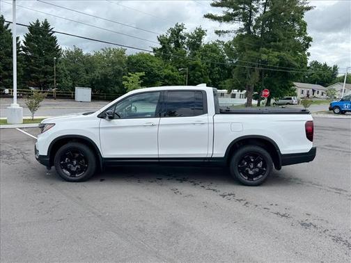 Platinum White Pearl 2025 Honda Ridgeline
