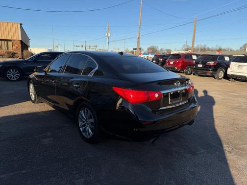 2014 INFINITI Q50 Premium