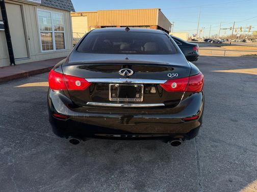 2014 INFINITI Q50 Premium