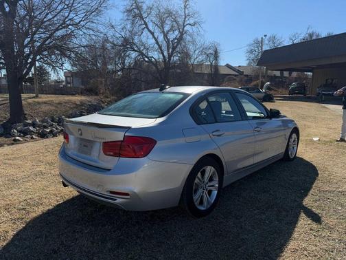 2016 BMW 328 328i Sedan 4D