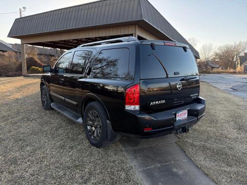 2015 Nissan Armada Platinum