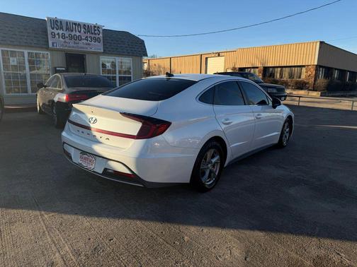 2021 Hyundai SONATA SE