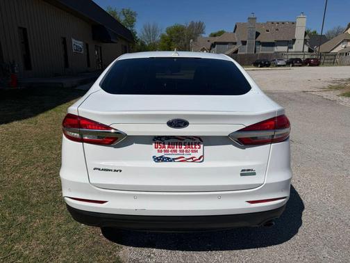 2019 Ford Fusion SEL