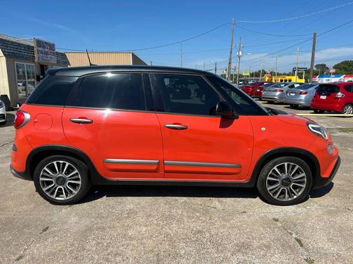 2018 FIAT 500L Trekking