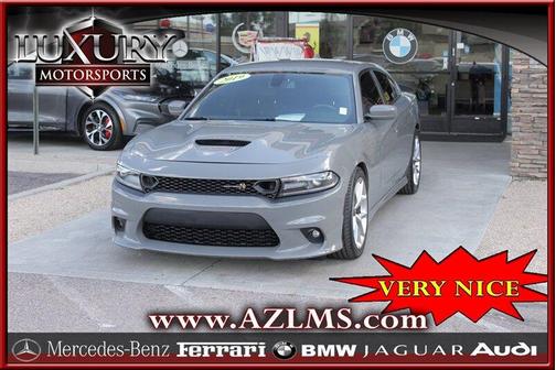 Photo 1 of 42 of 2019 Dodge Charger Scat Pack