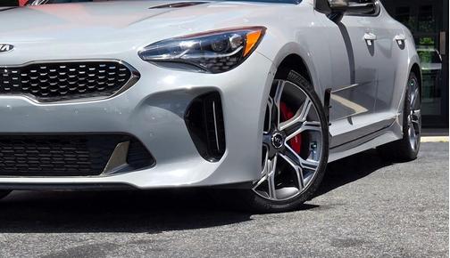 2020 Kia Stinger GT1