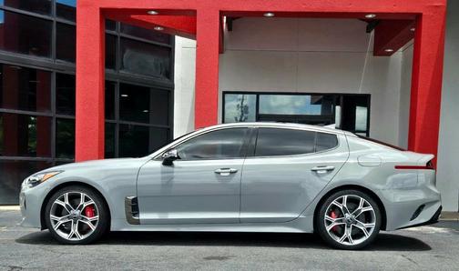 2020 Kia Stinger GT1