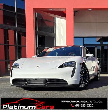 2022 Porsche Taycan Base