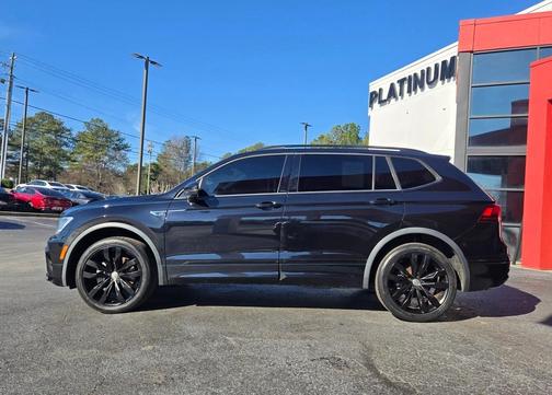 2021 Volkswagen Tiguan 2.0T SE R-Line Black
