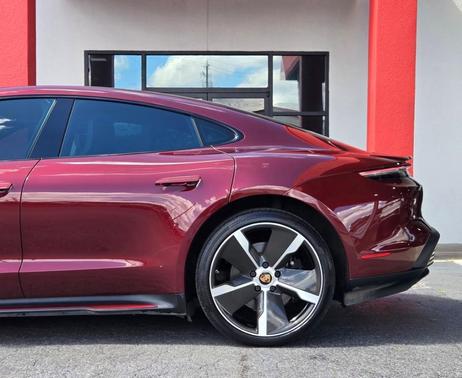 2021 Porsche Taycan 4S