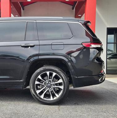 2022 Jeep Grand Cherokee L Overland