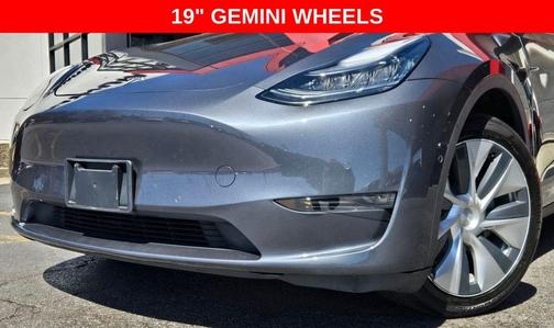 Midnight Silver Metallic 2021 Tesla Model Y Long Range