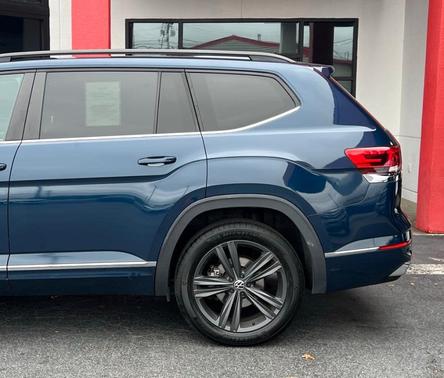 2021 Volkswagen Atlas 3.6 SE w/ Technology R-Line
