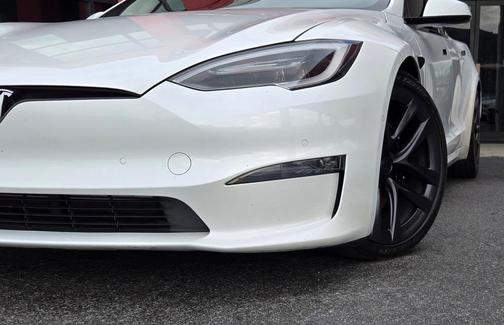 2021 Tesla Model S Long Range