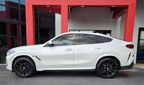2020 BMW X6 M50i
