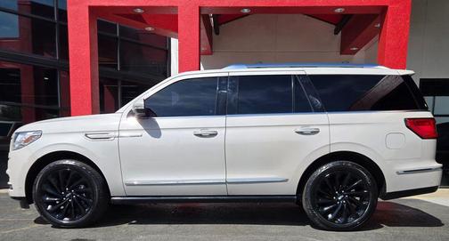 Ceramic Pearl 2021 Lincoln Navigator Reserve