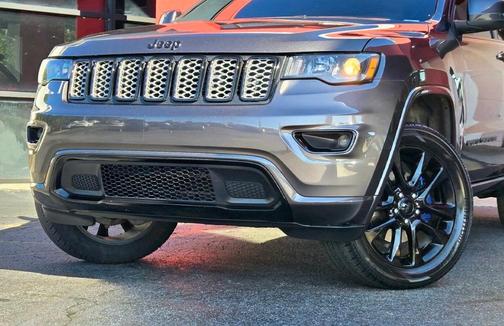 2018 Jeep Grand Cherokee Altitude