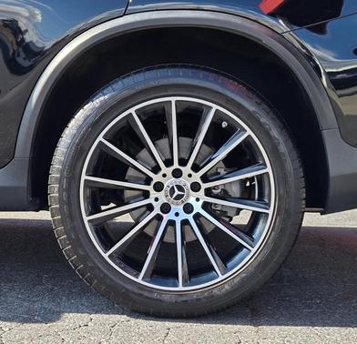 2022 Mercedes-Benz GLC 300 4MATIC Coupe