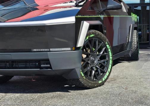 2024 Tesla Cybertruck Base
