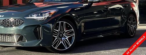 2023 Kia Stinger GT2