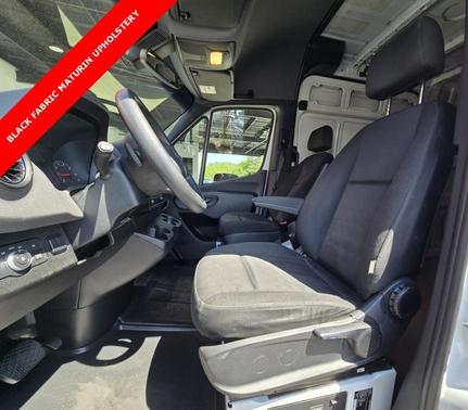 2023 Mercedes-Benz Sprinter 2500 170 WB