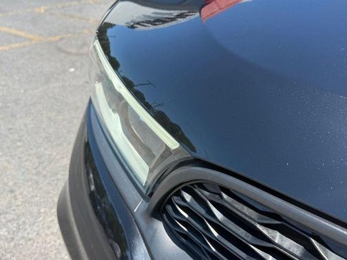 DB Black Crystal Clearcoat 2022 Dodge Durango SRT 392