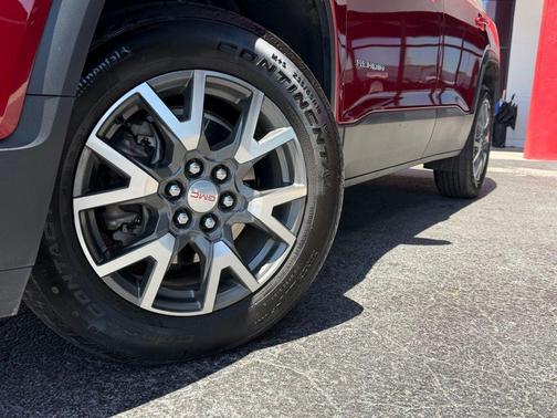 Volcanic Red 2023 GMC Acadia SLE