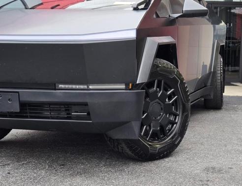 2024 Tesla Cybertruck Base