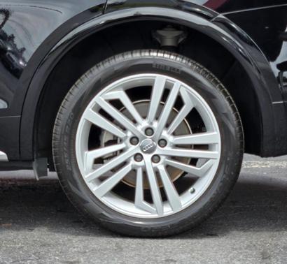 2020 Audi Q5 40 Premium Plus