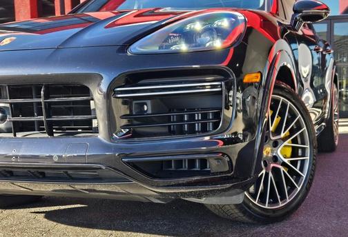 2020 Porsche Cayenne Turbo