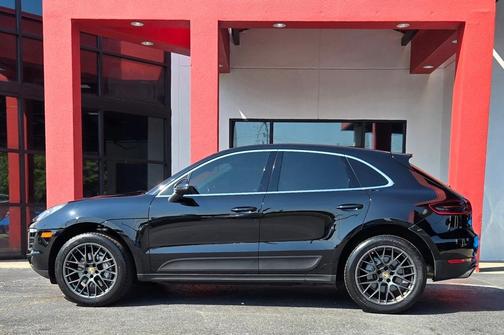 2018 Porsche Macan S