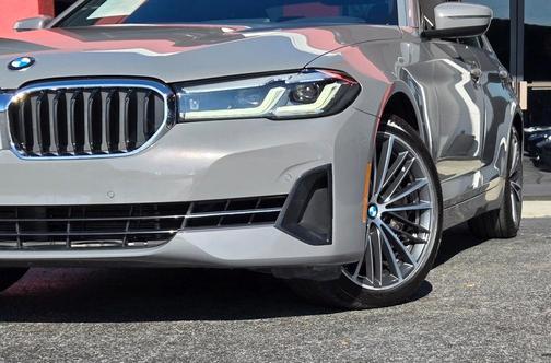 2022 BMW 540 i