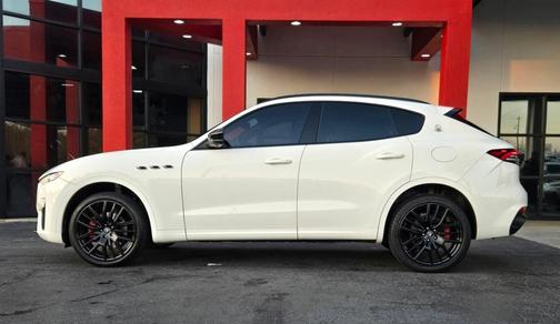 2021 Maserati Levante Base