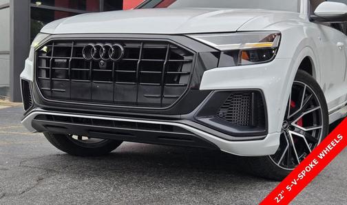2021 Audi Q8 55 Premium Plus
