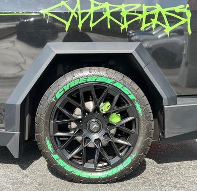 2024 Tesla Cybertruck Base