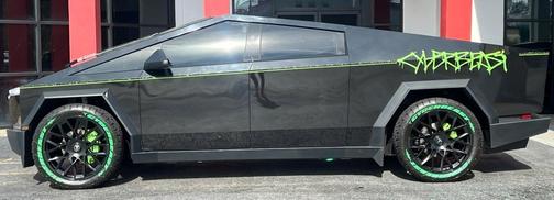 2024 Tesla Cybertruck Base